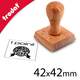 Cachet bois carré assez grand format