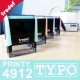 Timbre typo pastel sur 3-4 lignes
